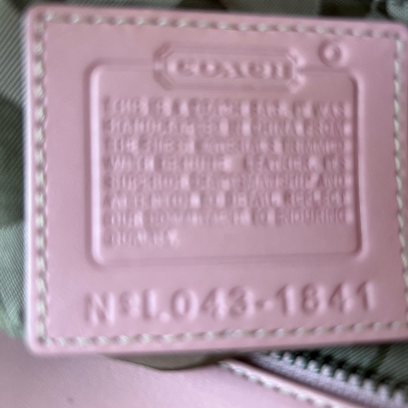 Coach #1841 Elegant Pink and Cream Tote Bag - Picture 4 of 8